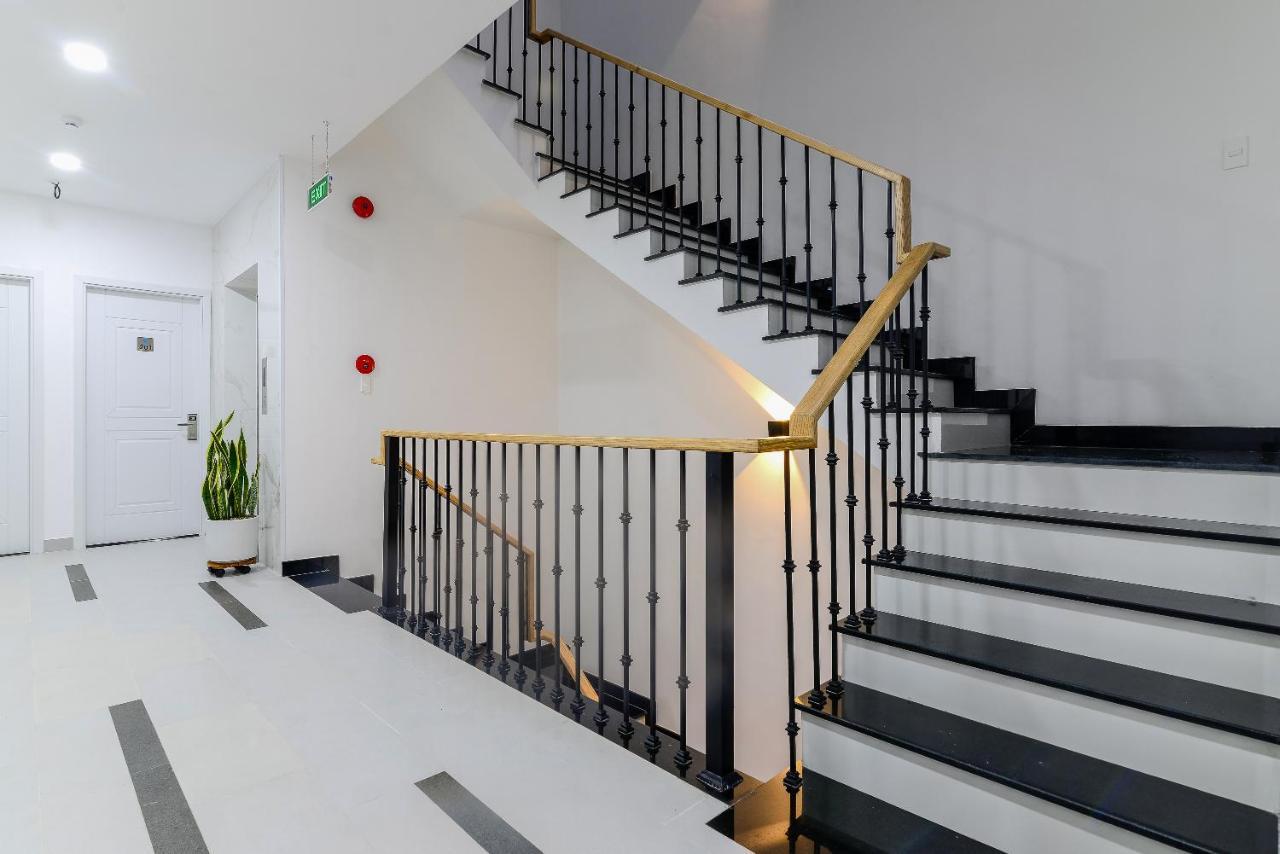 Cozrum Homes The Gallery Residence Хошимін Екстер'єр фото